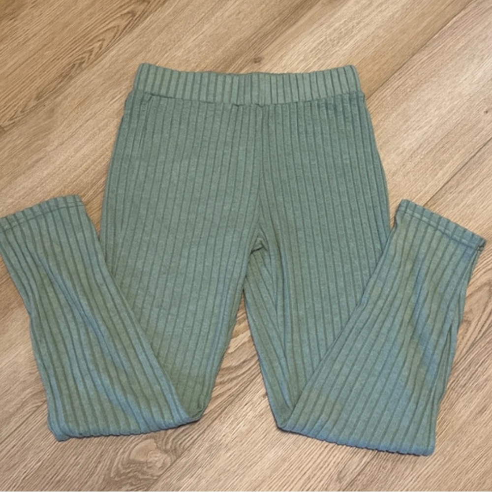 SHEIN Green Ribbed High-Waisted Leggings